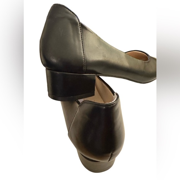 New Women's Pumps Low Chunky Block Closed Toe Heels Comfortable Short Heels - Picture 6 of 8